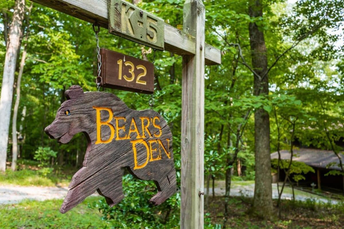 Huge Cabin W Hot Tub, Deck, Grill, Fire Pit, Wifi بيركلي سبرينغز المظهر الخارجي الصورة