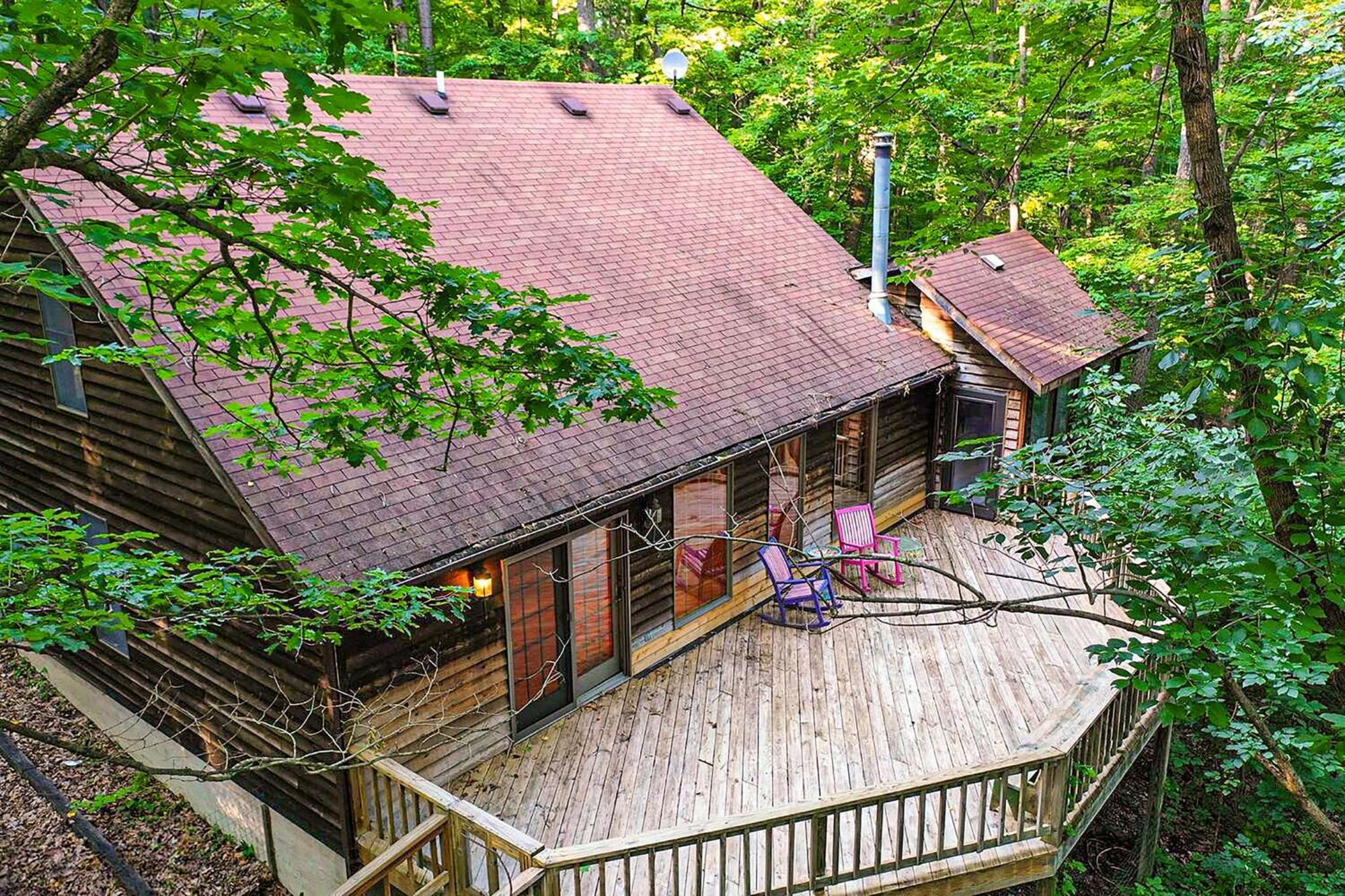 Huge Cabin W Hot Tub, Deck, Grill, Fire Pit, Wifi بيركلي سبرينغز المظهر الخارجي الصورة